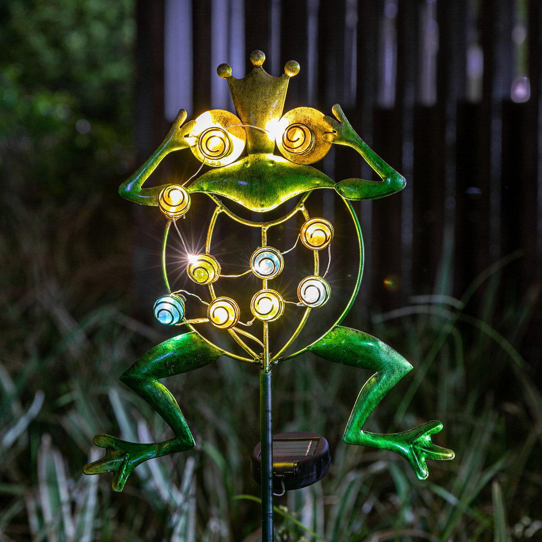 电商跨境供应 太阳能 青蛙 铁件 地插 花园装饰 灯