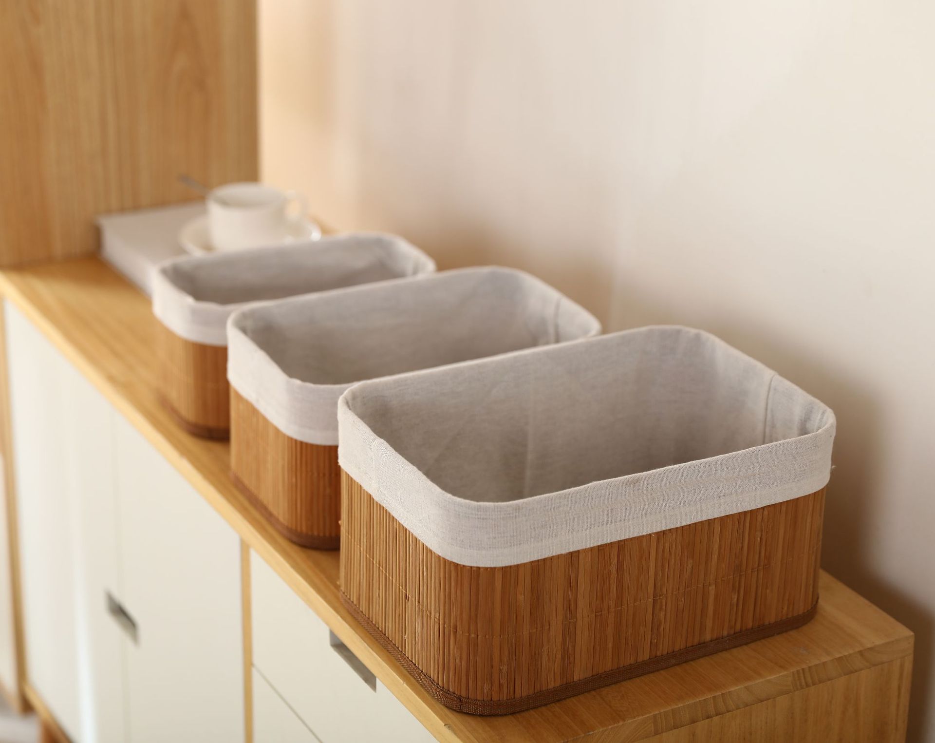 网红藤编桌面编织收纳筐家居衣服收纳盒化妆品置物篮桌面小件收纳