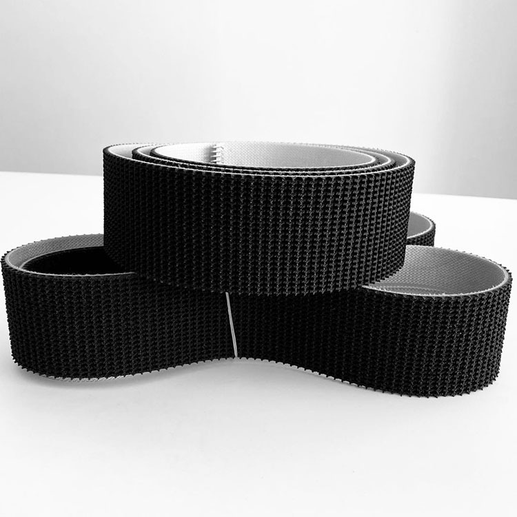 黑色花纹封箱机皮带 钢扣链接加导条防滑皮带