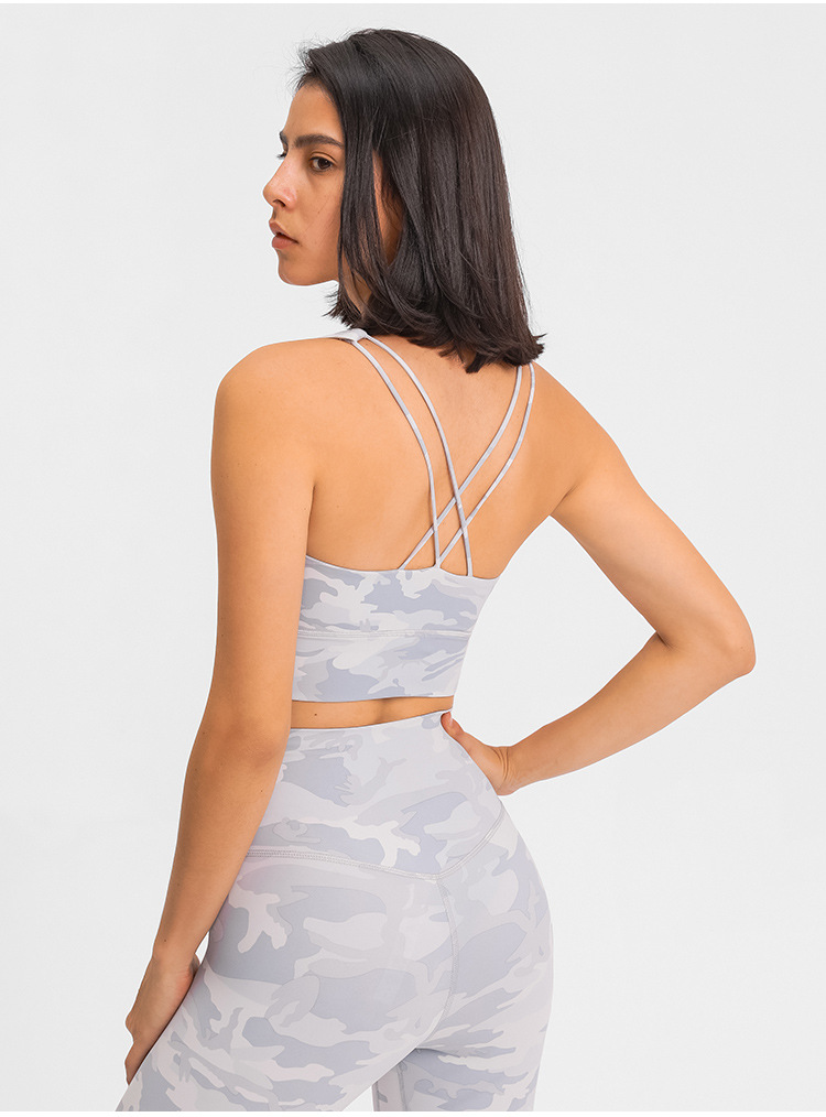 2020秋冬新品双肩带防震运动内衣女聚拢透气加宽下摆瑜伽运动文胸