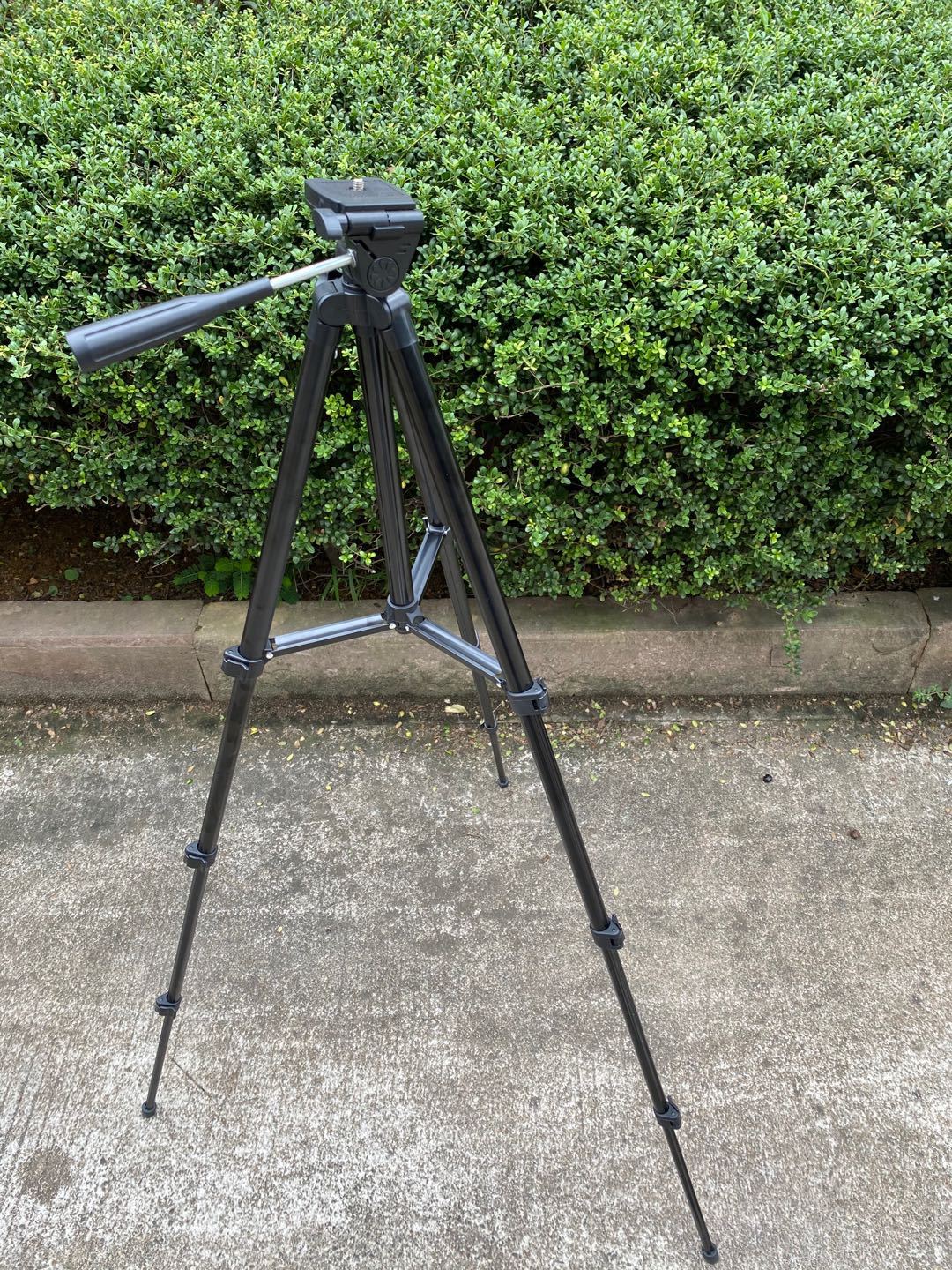 供应3130三脚架 户外自拍直播架 单反数码相机手机铝合金三脚架