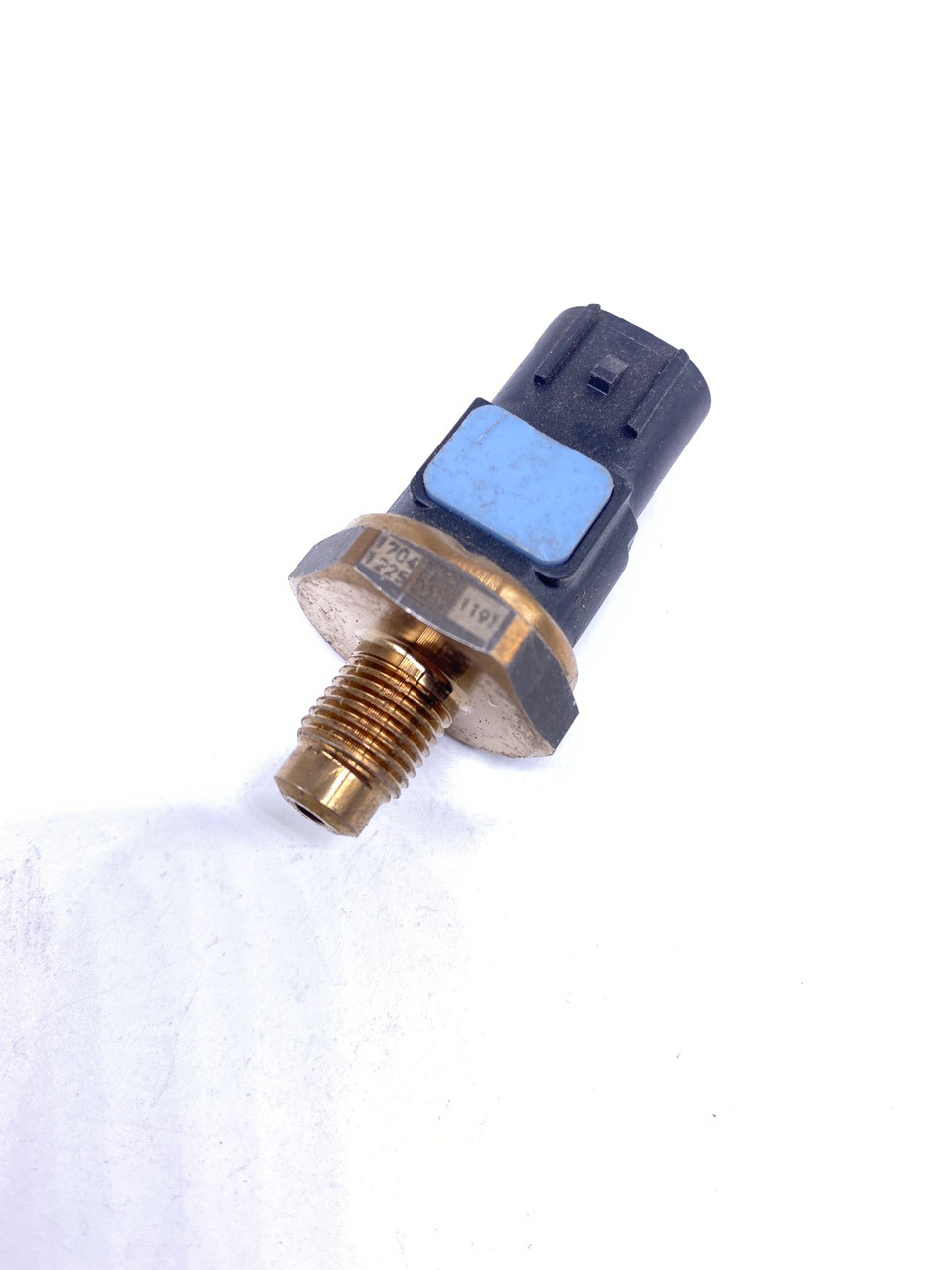 适用于bl3e9f972ad富特菲亚特高压共轨压力传感器燃油压力传感器