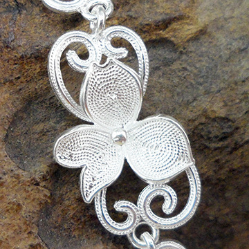 银秀黔城原创手工掐丝银饰批发999纯银手链雪花银厂家一件代发