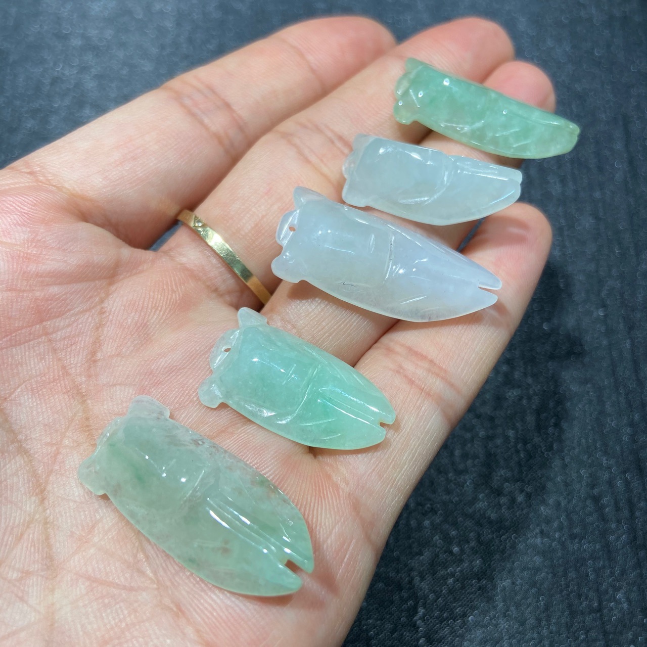 缅甸翡翠a货糯冰种蝉吊坠 知了一鸣惊人玉佩四会玉器挂件工厂批发