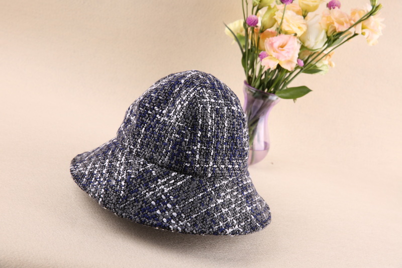 Women's New Autumn and Winter Plaid Trendy Chanel Style Bucket Hat