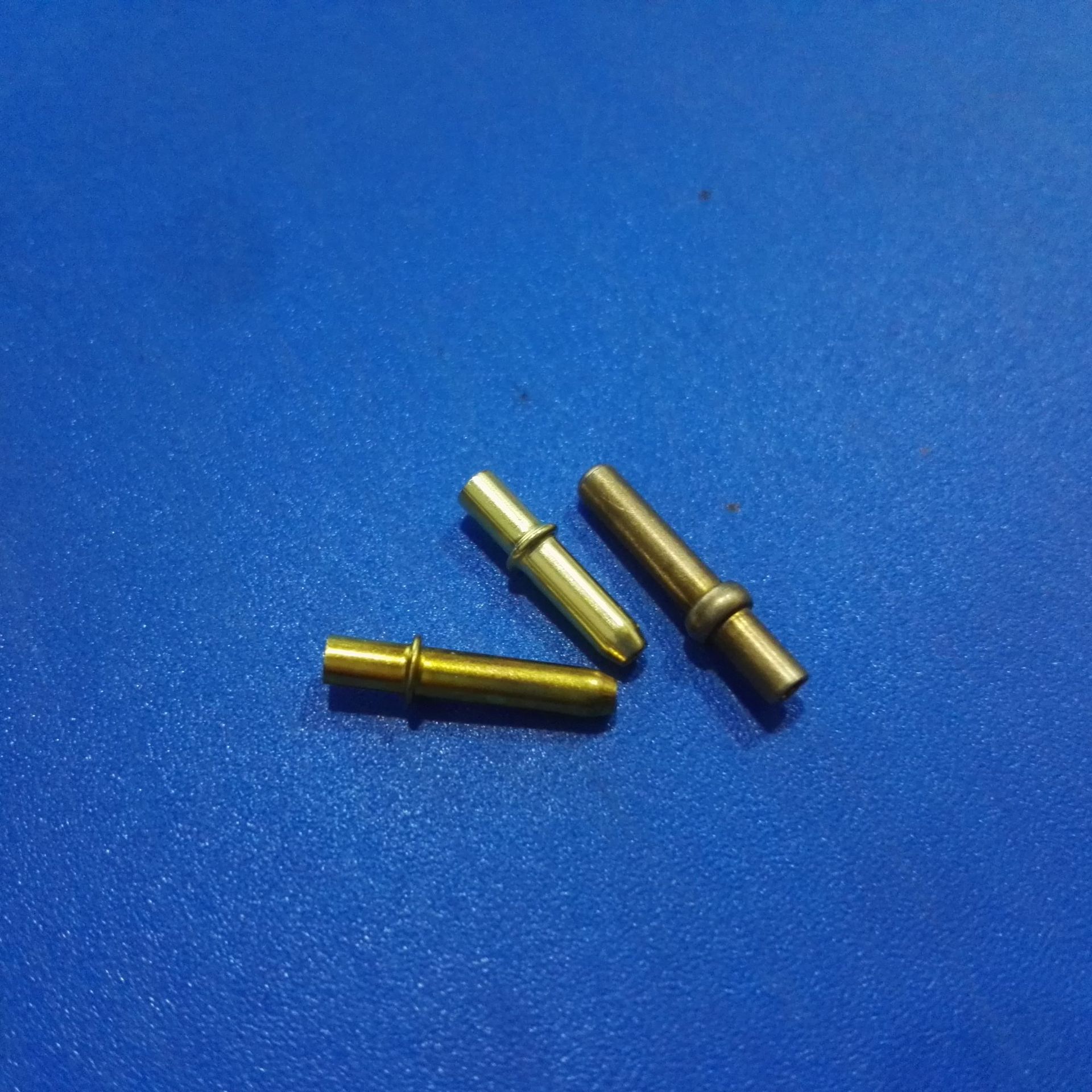 2.3 1.6 1.0实心针 空心针 螺旋针 镀锡 镀镍台阶插针连接器铜件
