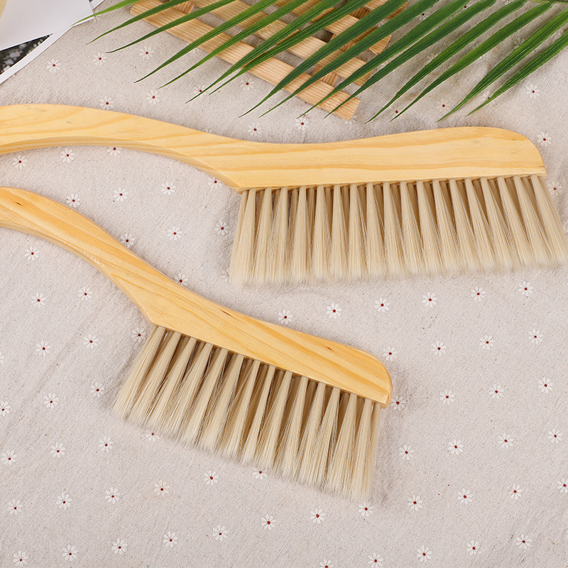 Wooden Long Handle Bed Brush Soft Hair Bedroom and Household Cleaning Brush Anti-Static Dusting Brush Brush 0678