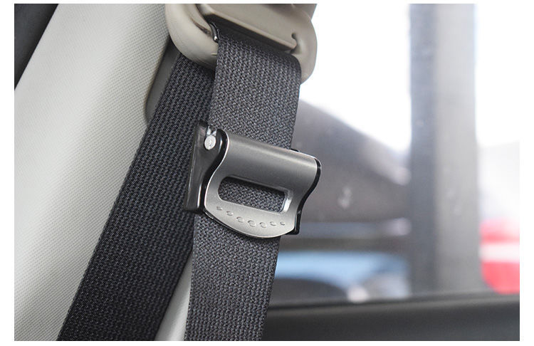 跨境专供汽车安全带夹扣车载防滑可调节安全带保险带固定防滑夹子