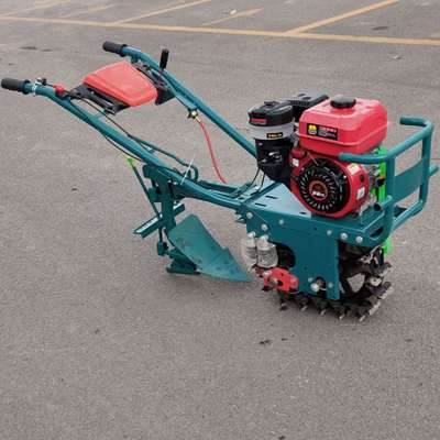 新款大棚用翻地机 小型微耕机设备 自走式四驱微耕机操作简单
