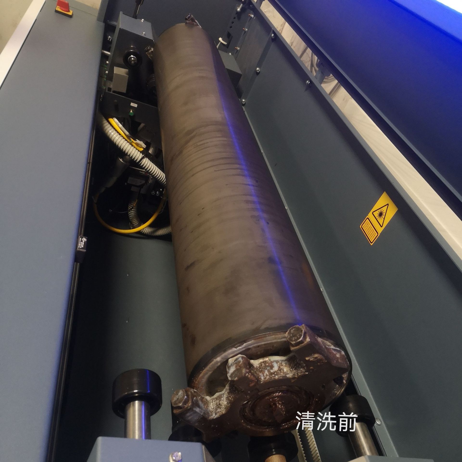海德堡印刷机上光单元陶瓷网纹辊激光清洗激光清洗胶印过油网纹辊