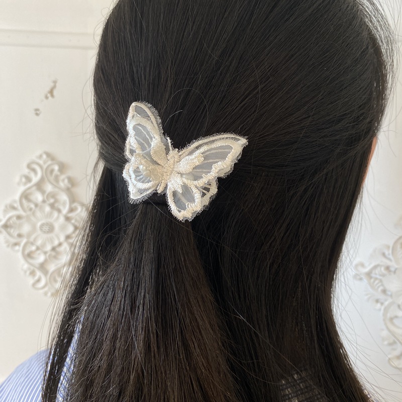 周扬青同款珍珠刺绣蝴蝶发夹边夹鸭嘴夹刘海夹ins超仙潮