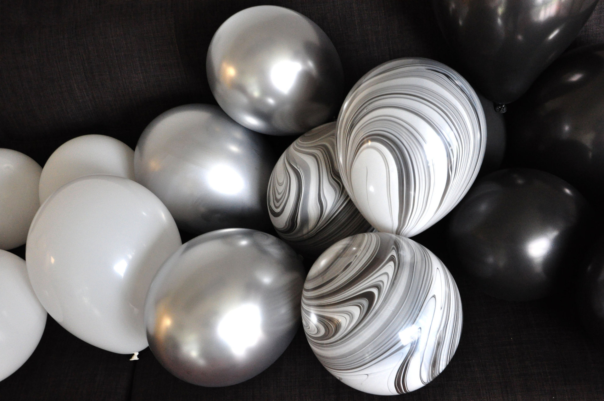 美国先锋qualatex11寸30寸黑白玛瑙气球大理石条纹乳胶球派对布置