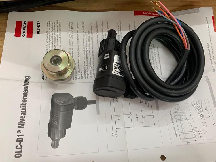 科瑞文OLC-D1比泽尔压缩机用光电式油位开关液位传感器 34794901