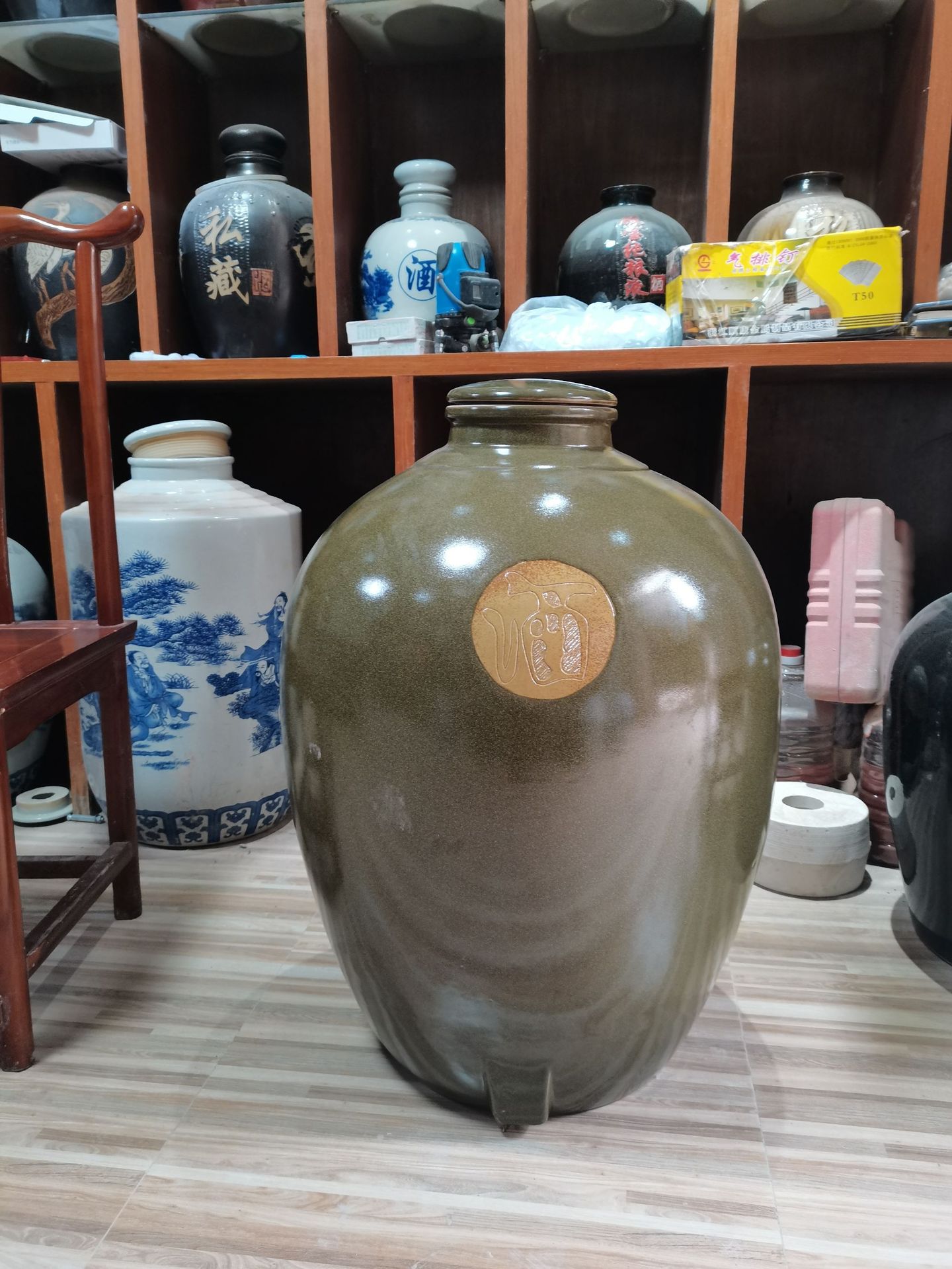 景德镇10斤陶瓷酒坛窖藏20斤30斤50斤100斤定制酒坛200斤大号酒坛