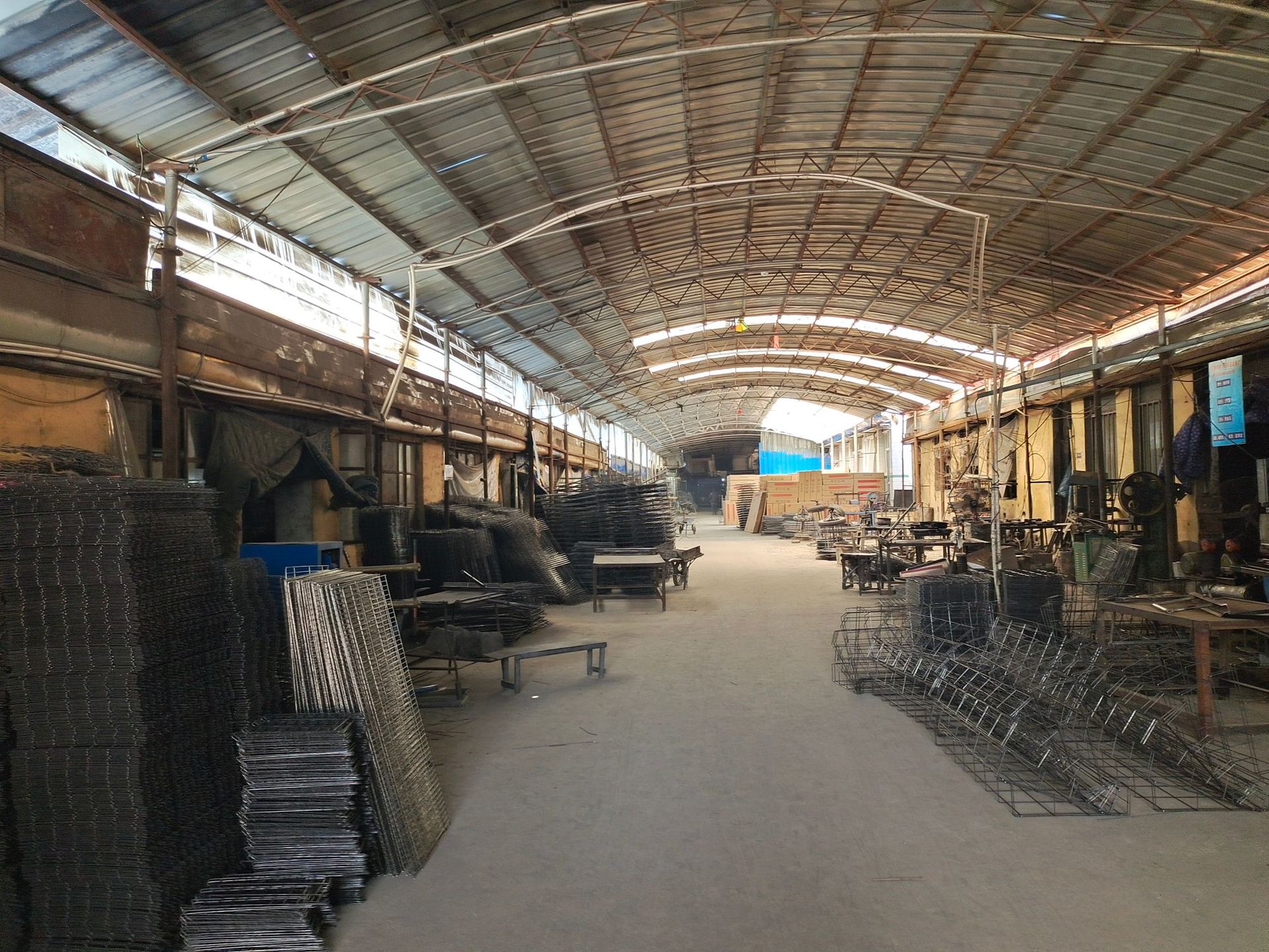 狗笼子小型犬泰迪中型犬室内犬带厕所分离宠物猫笼家用狗别墅