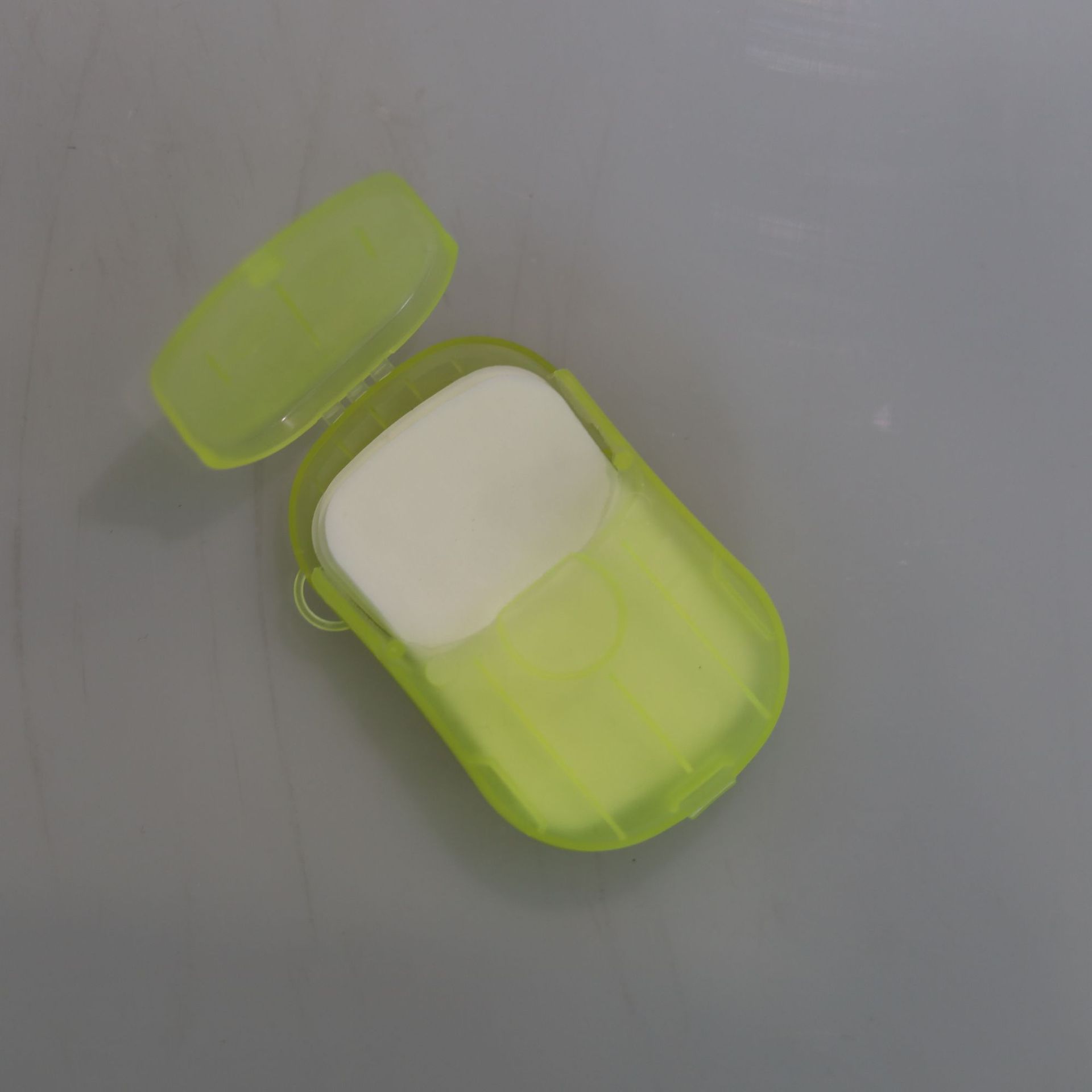 香皂片洗手片分色分香肥皂片20片香皂清洁用品地摊赠品一次性香皂