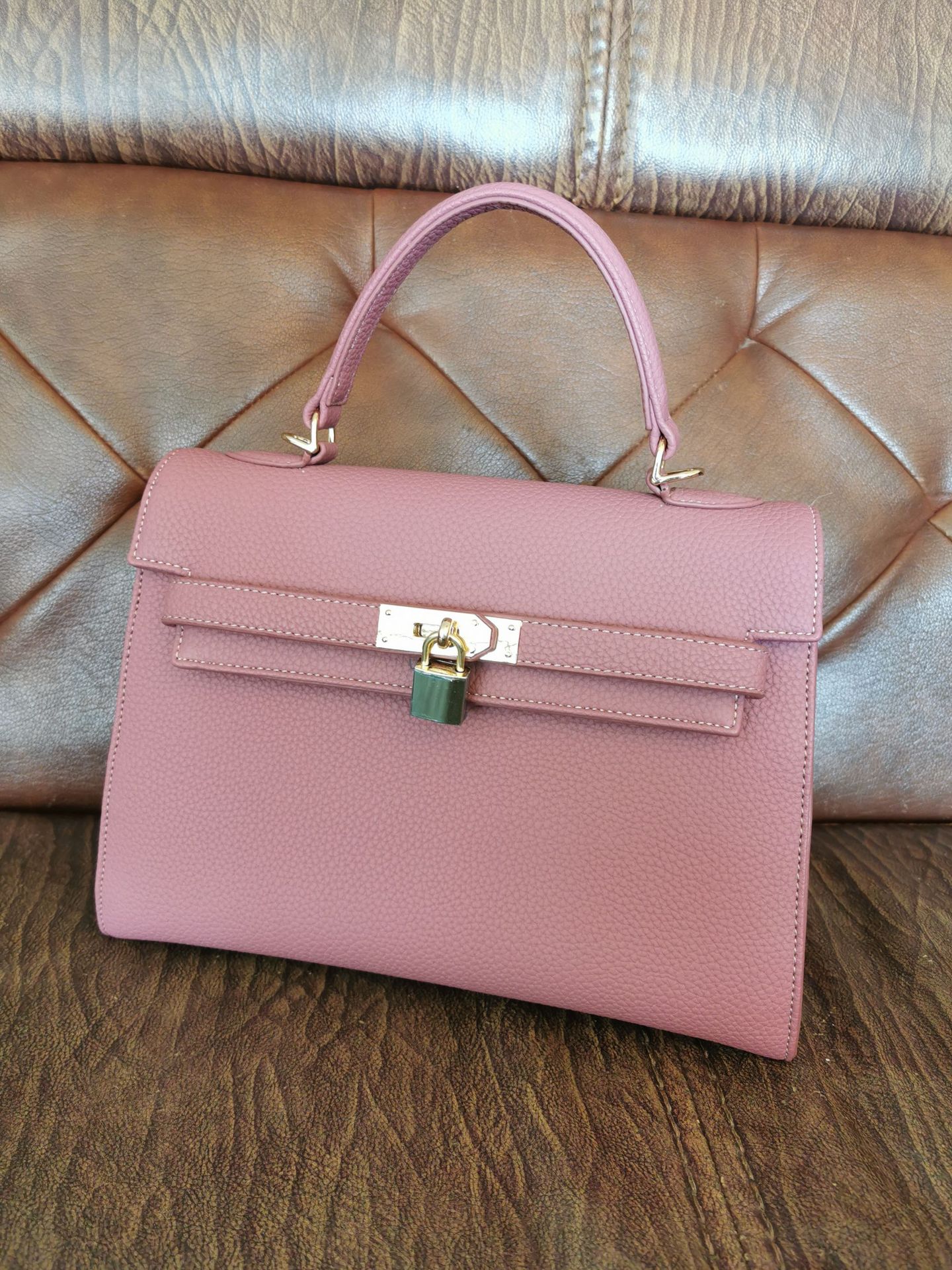 2020新款明星同款凯莉包女小羊纹手掌纹二代迷你手提斜跨包新娘包