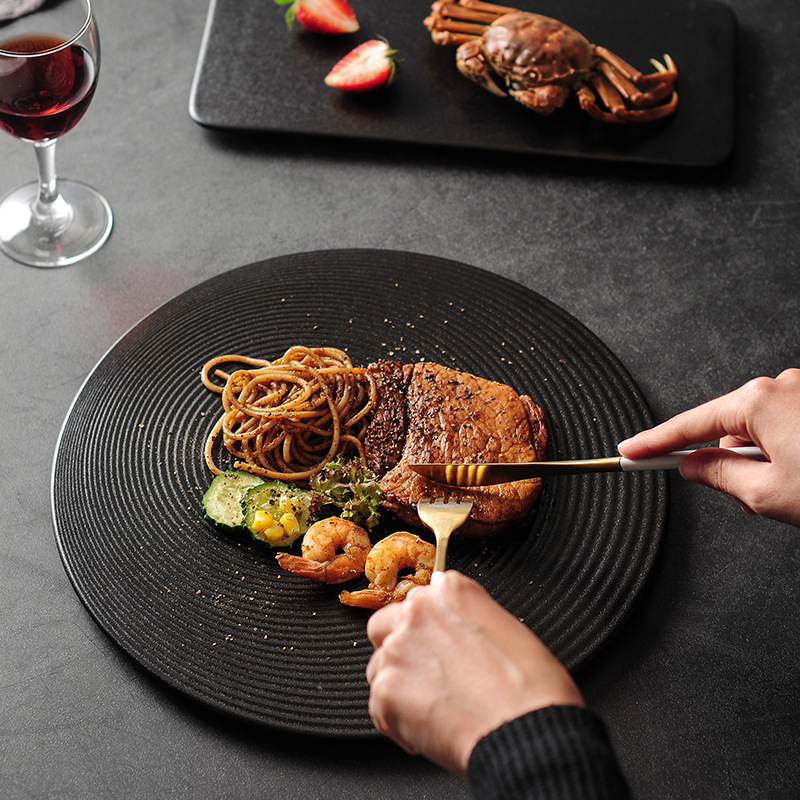 创意西餐盘子 牛排盘 家用早餐平盘 餐厅酒店食物摆盘 黑色瓷碟子
