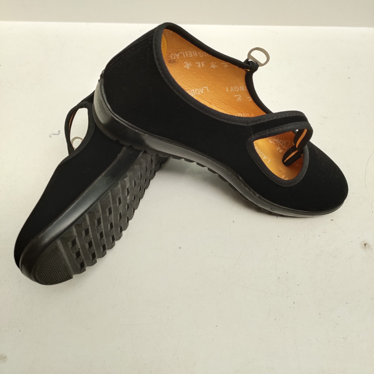 跑量款女布鞋防滑耐磨黑平绒一代酒店工作礼仪鞋广场舞蹈鞋地摊鞋