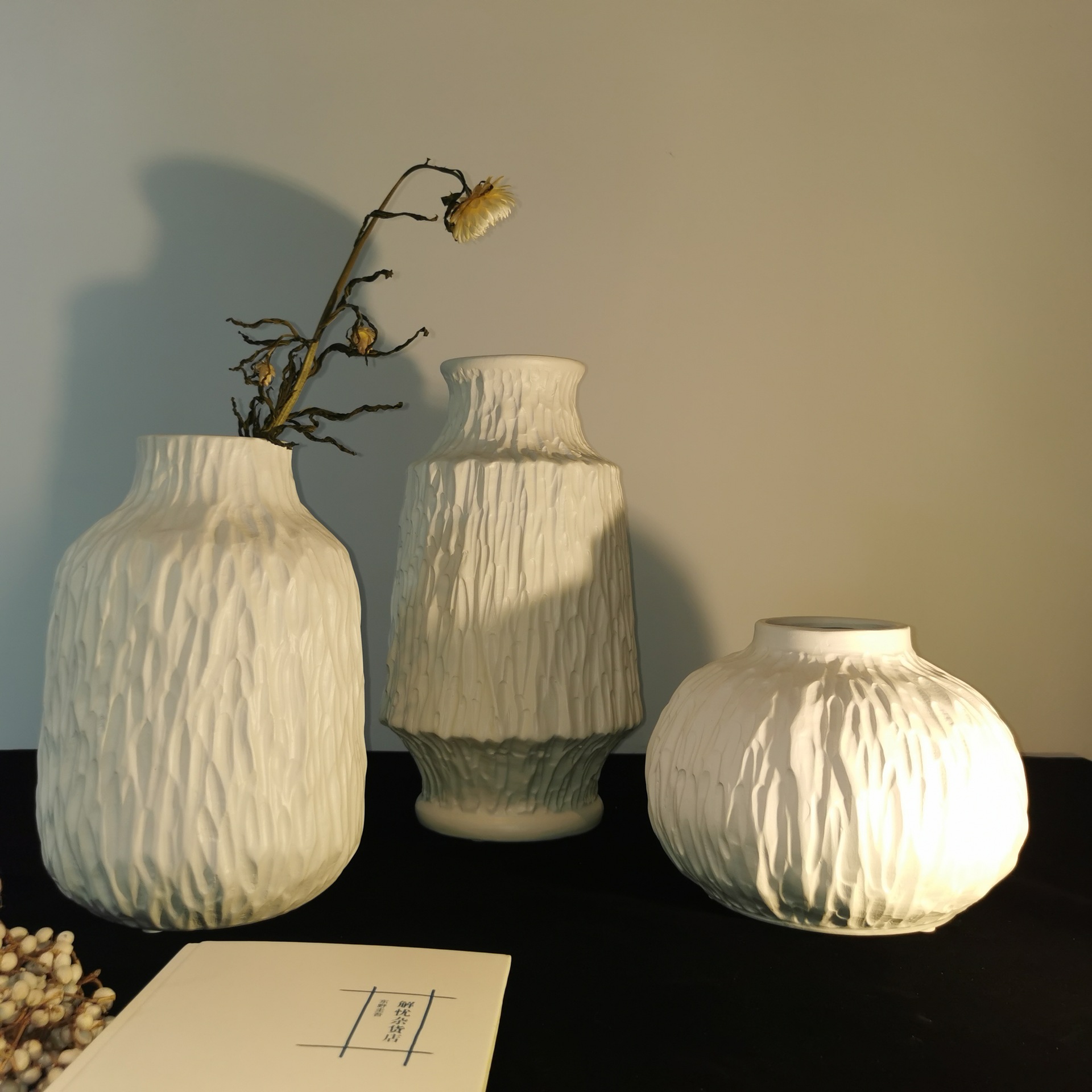 欧式陶瓷花瓶工艺品摆件家居办公创意桌面装饰干花插花器潮州厂家