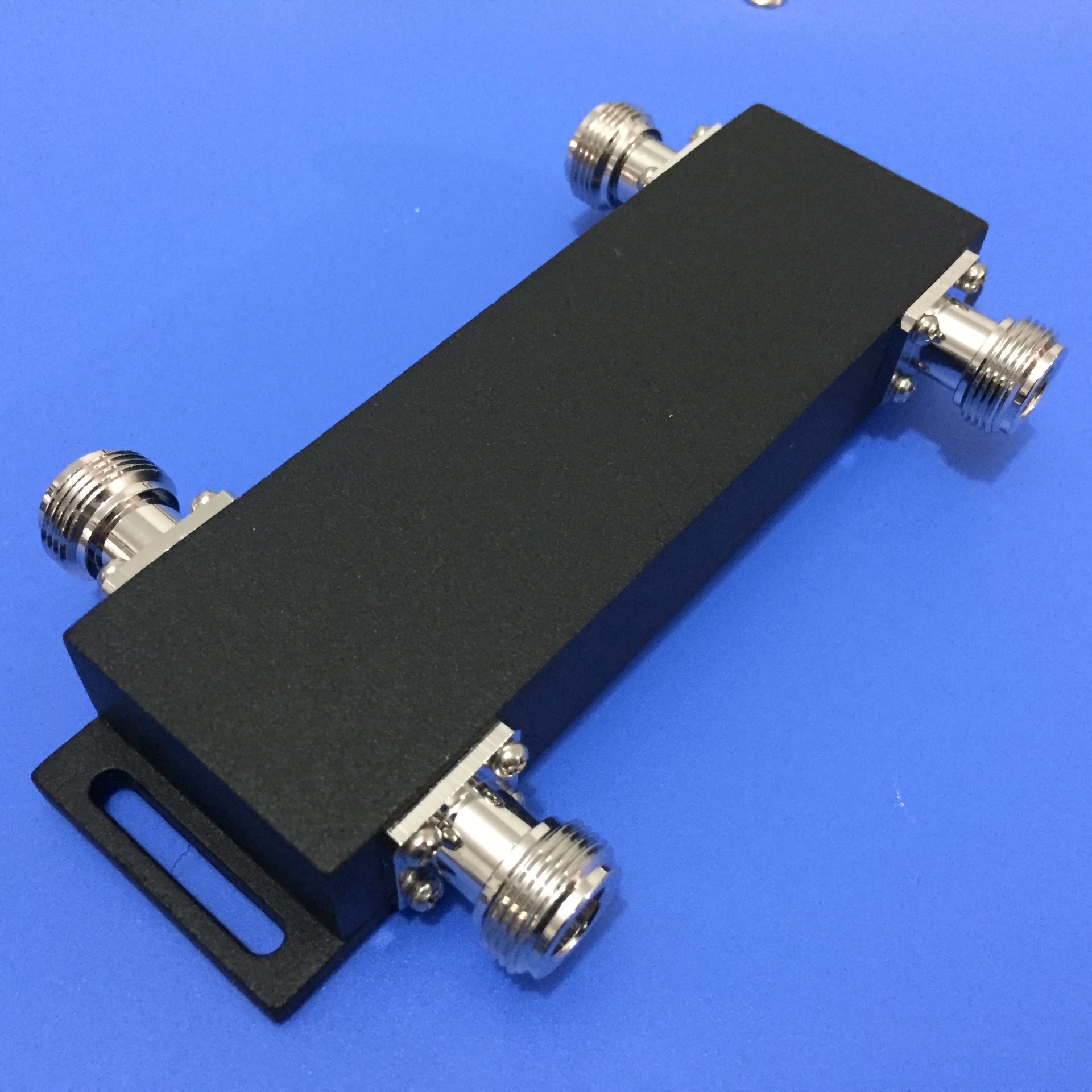 3db电桥(两进两出)400-470mhz 同频合路器 对讲通信系统 推荐