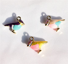 新款韩版饰品配件 可爱型小鸟挂件耳饰项链吊坠DIY手工材料批发。
