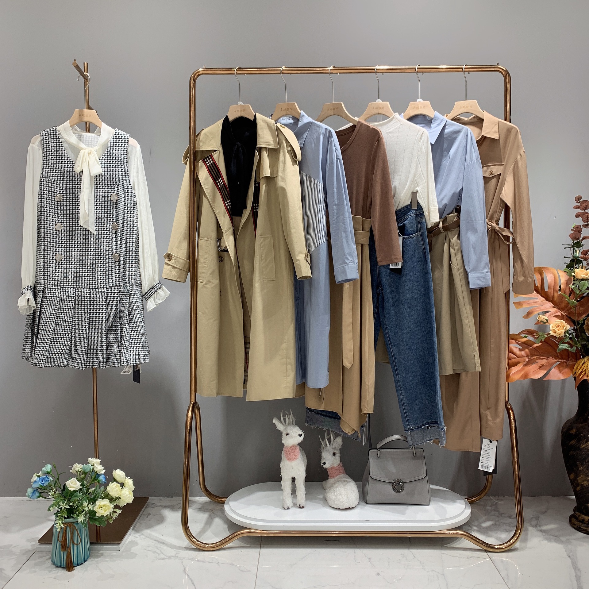 水映21春都市ol通勤韩版风衣连衣裙广州卓越女装品牌折扣撤柜尾货