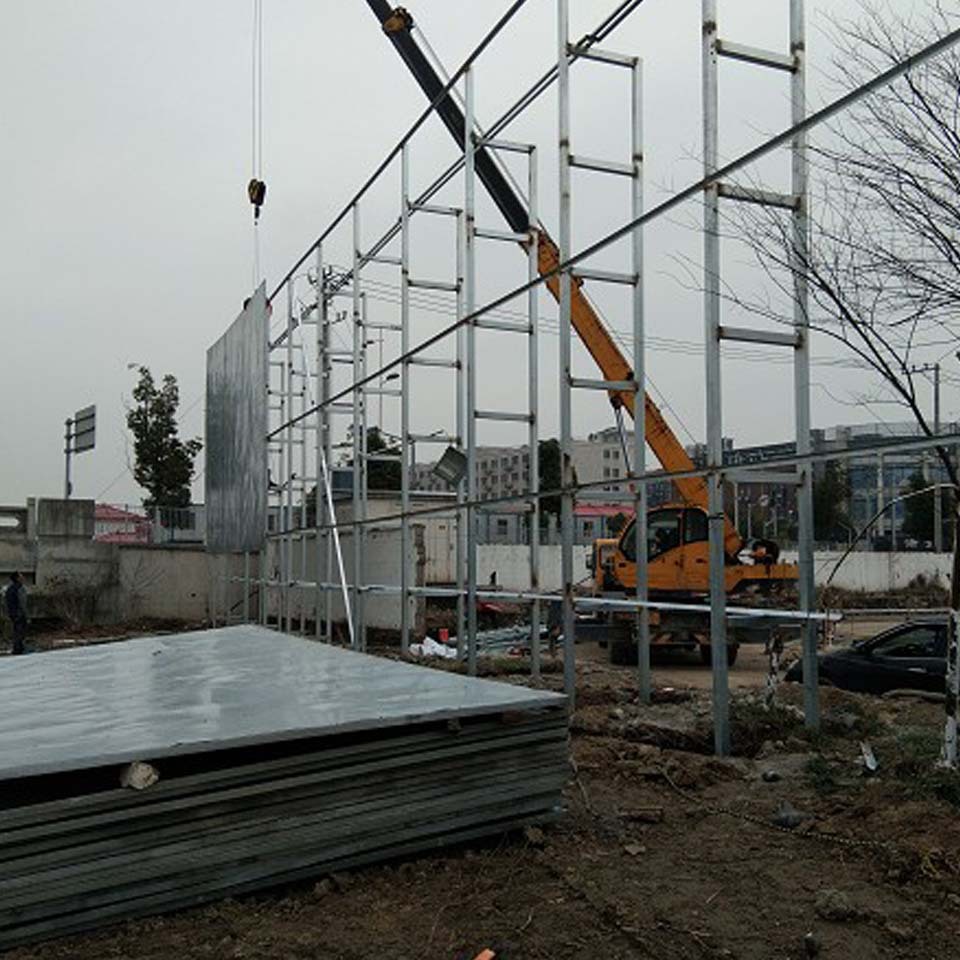 大型媒体户外高速路单立柱两面钢结构高炮广告牌焊接制作安装