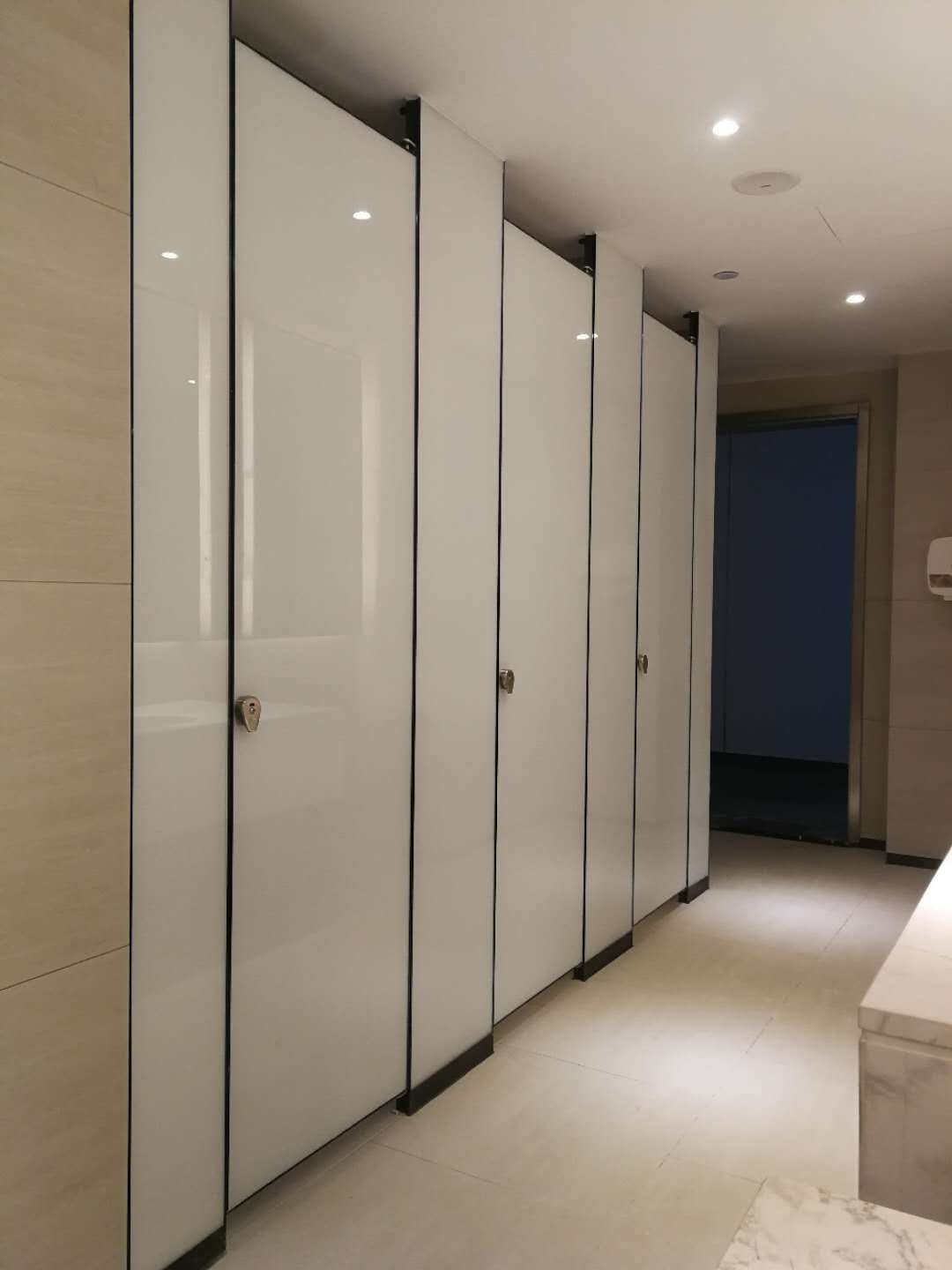 杭州卫生间隔断