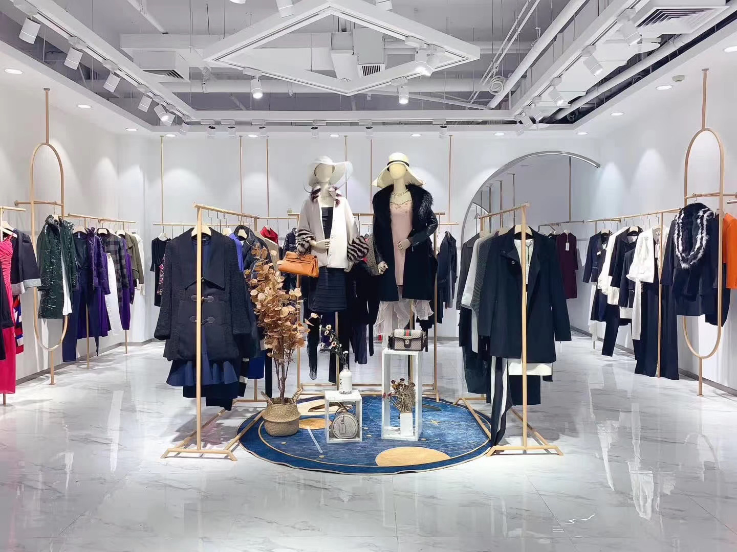 卡斯特拉妮】专柜品牌女装,马天奴克l西