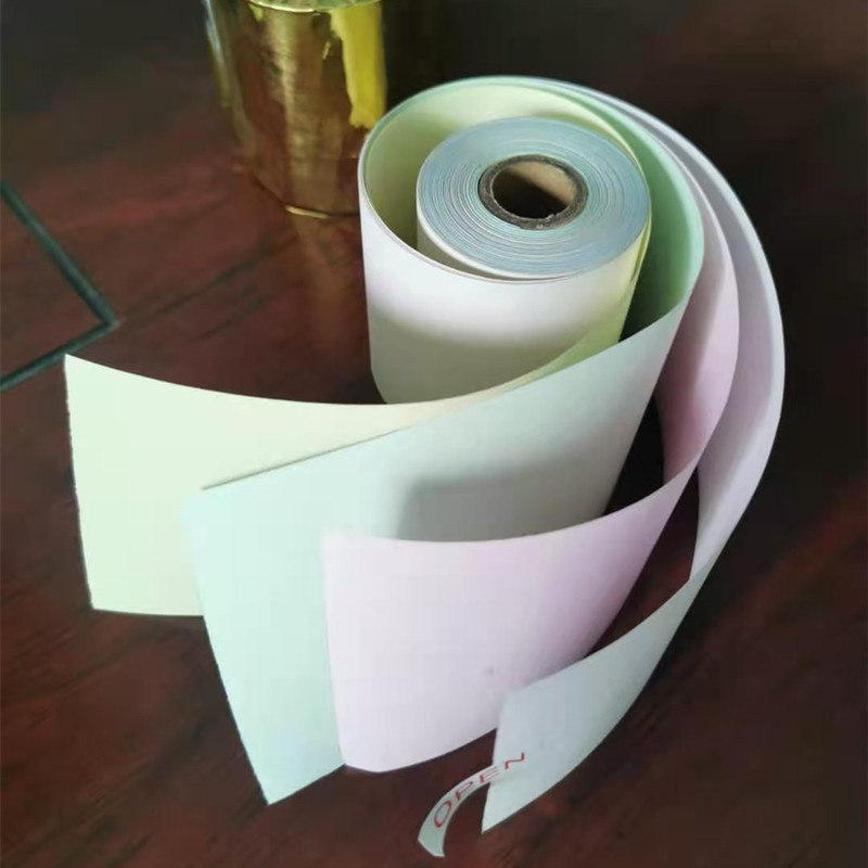 厂家直销75*60无碳收银纸四层打印纸四联 无碳收银纸75mm 60mm4联