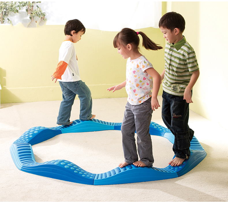 台湾weplay儿童感统训练玩具触觉步道 训练平衡能力波浪触觉步道