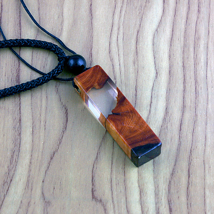新款跨境木头树脂吊坠项链原创礼品手工饰品个性项链包包挂件