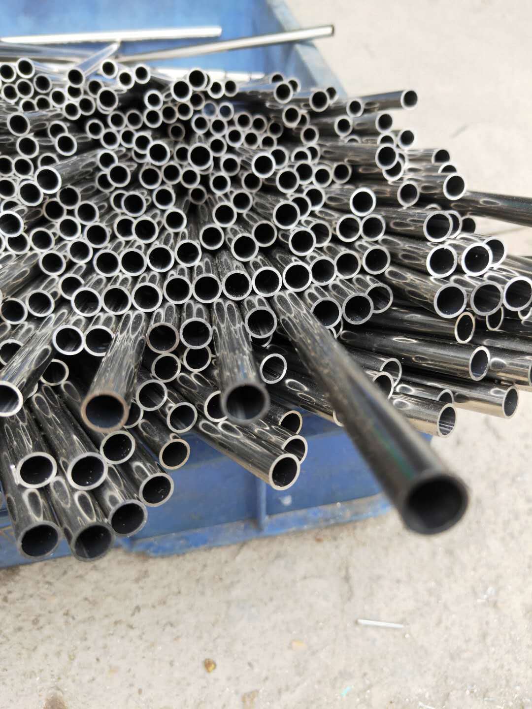 304不锈钢毛细管精密管薄壁小管φ1-30mm精密切割圆套管非标加工