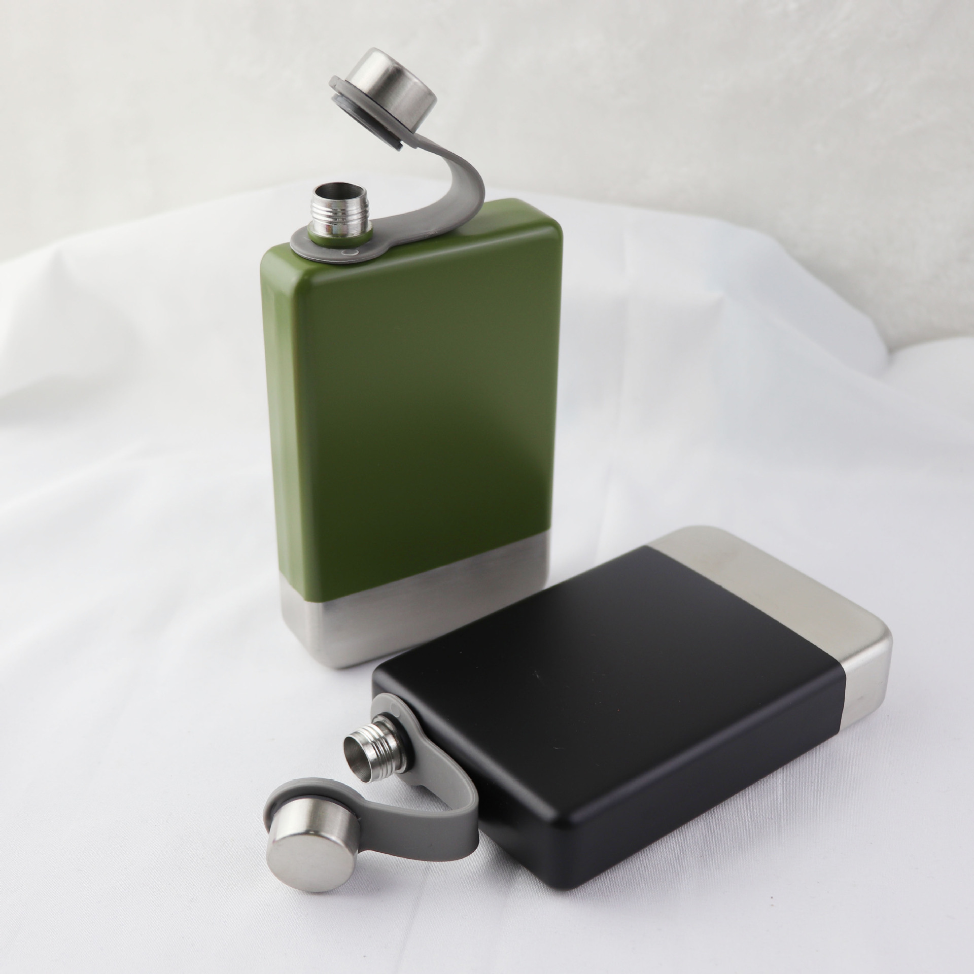 厂家直供不锈钢酒壶方形小酒壶伏特加金属酒瓶便携随身酒壶