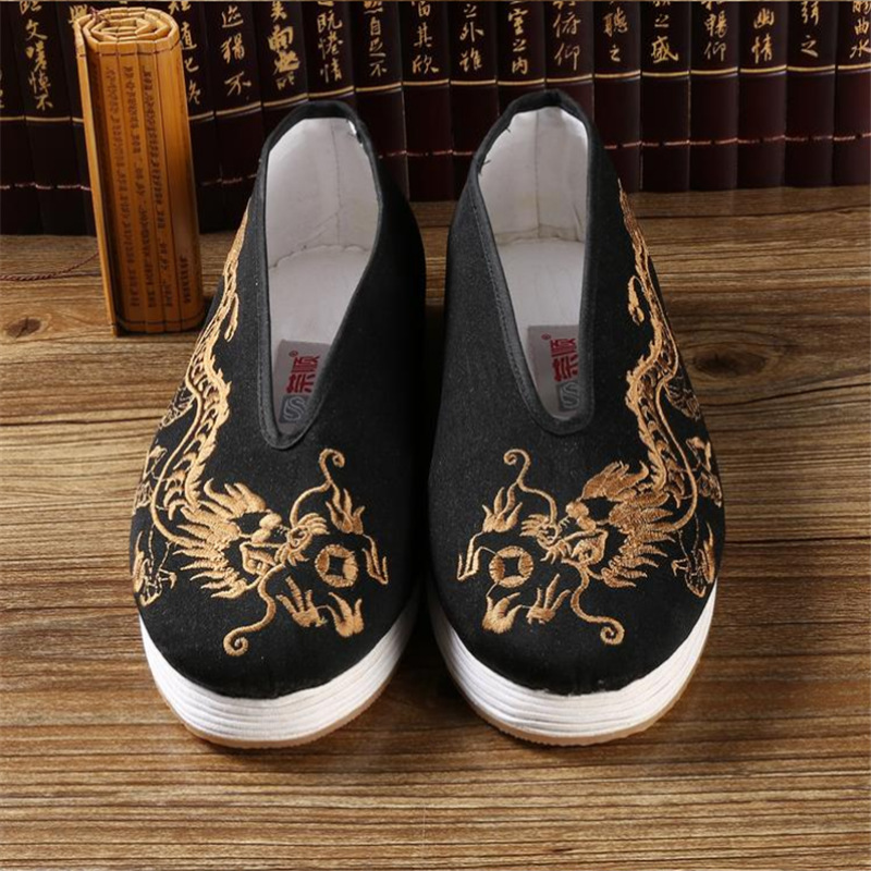 老北京纯手工绣龙圆口布鞋男春夏休闲中式中国风婚鞋刺绣复古单鞋