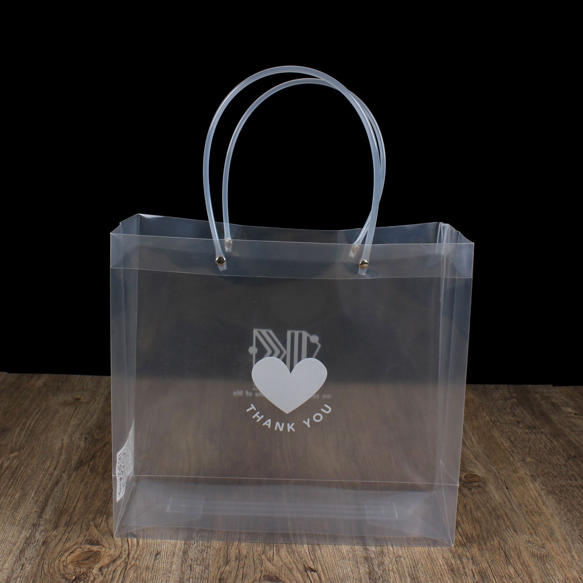 塑料手提袋 透明礼品包装袋伴手礼皮管铆钉购物袋pp手提袋免设计