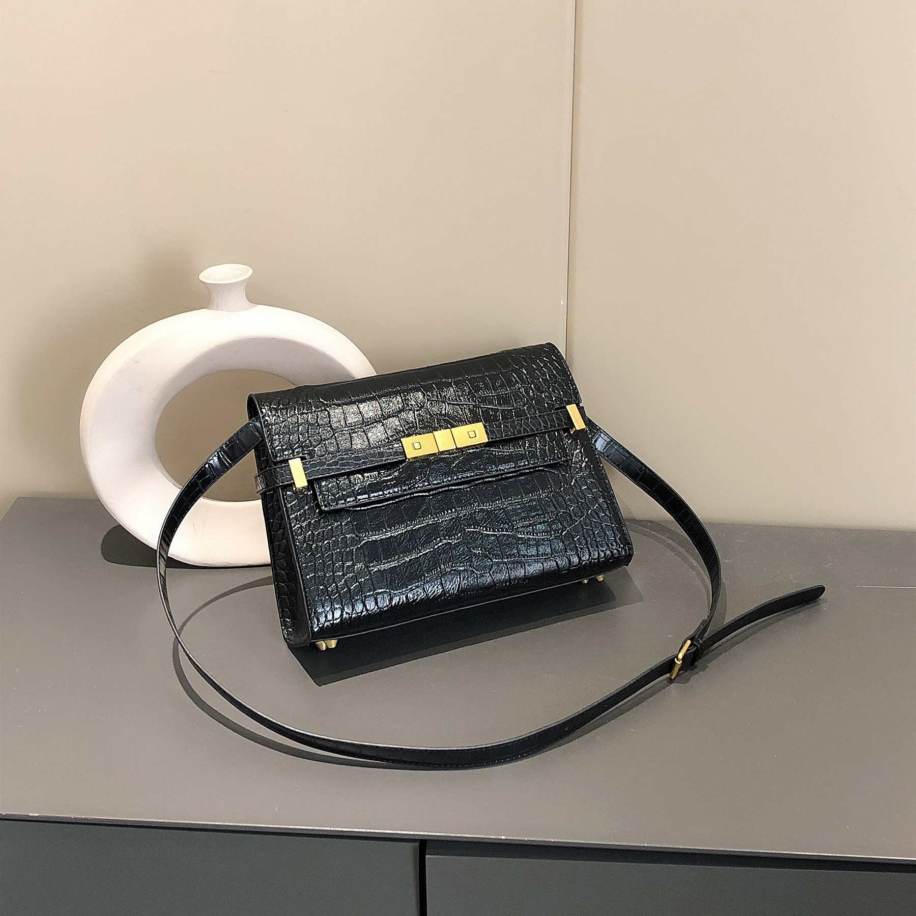 2020新款杨树林曼哈顿法棍包单肩斜挎通勤包时尚复古真皮质感女包