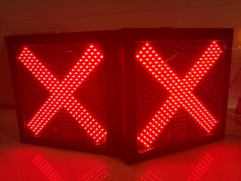 隧道led车道指示器 600型红叉绿箭雨棚灯  led收费站雨棚信号灯