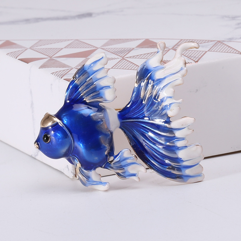 2020潮流新款合金滴油立体金鱼胸针 吊坠两用 百搭服饰配饰别针