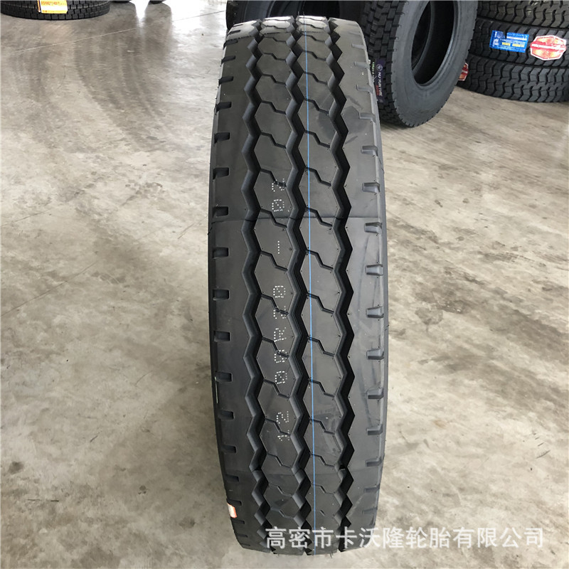 全钢子午线卡货车825 900 1000 1100 1200r20载重汽车轮胎 耐磨