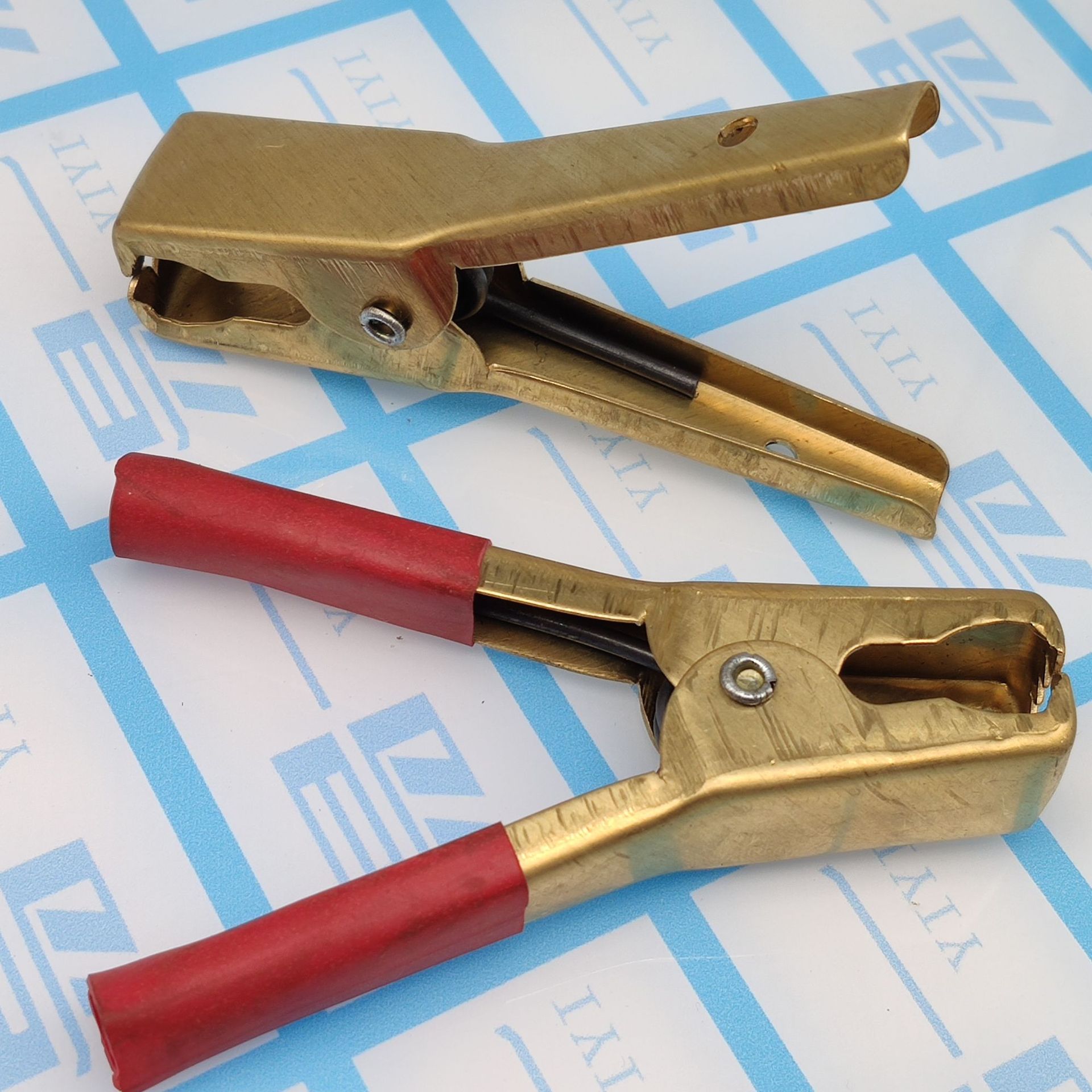 纯铜 中号电瓶夹 汽车电瓶夹 搭接线夹 汽车蓄电池夹子 90mm