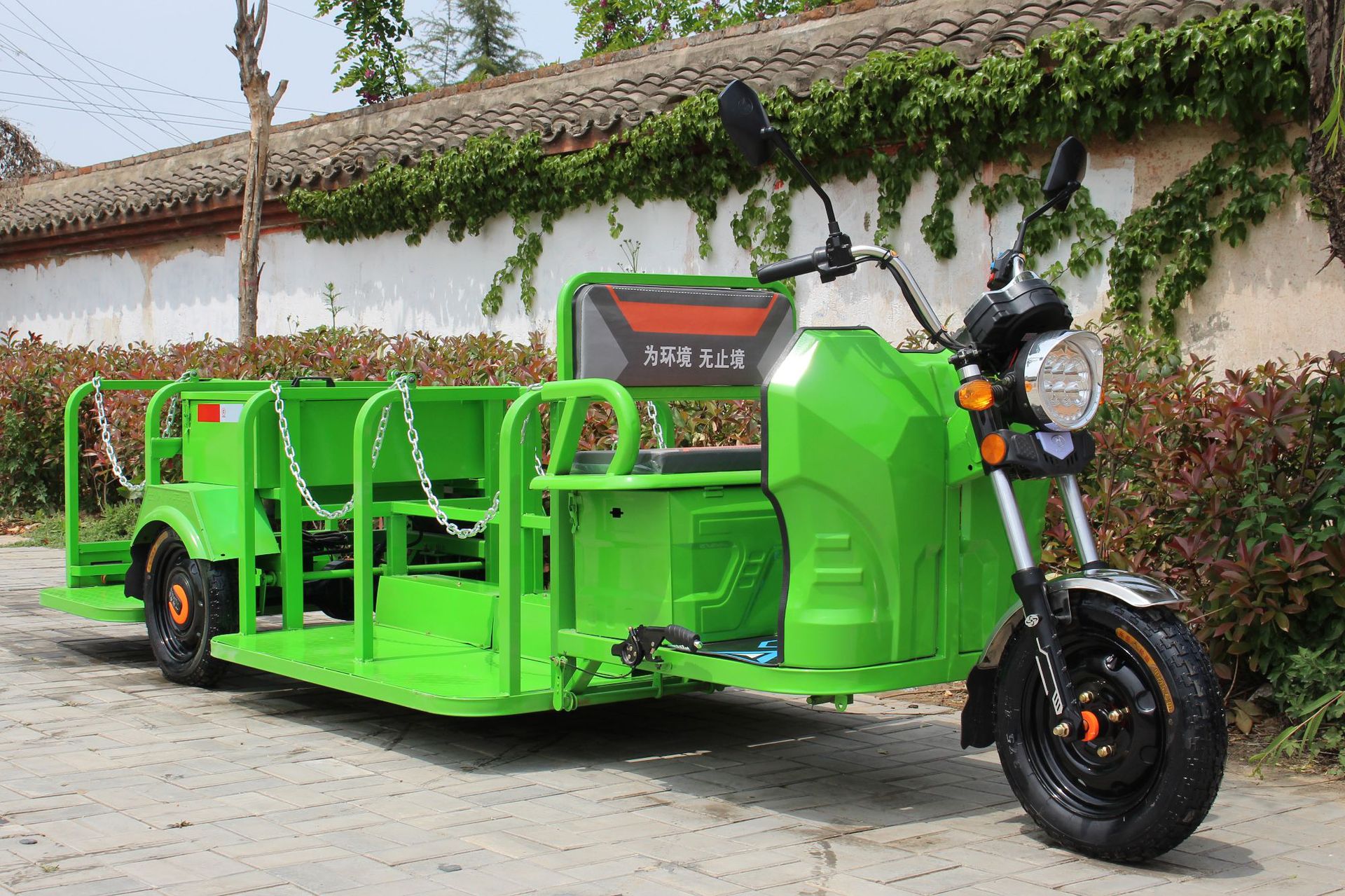 厂家供应电动保洁三轮车 街道小型环卫车 学校小区物业三轮拉圾车