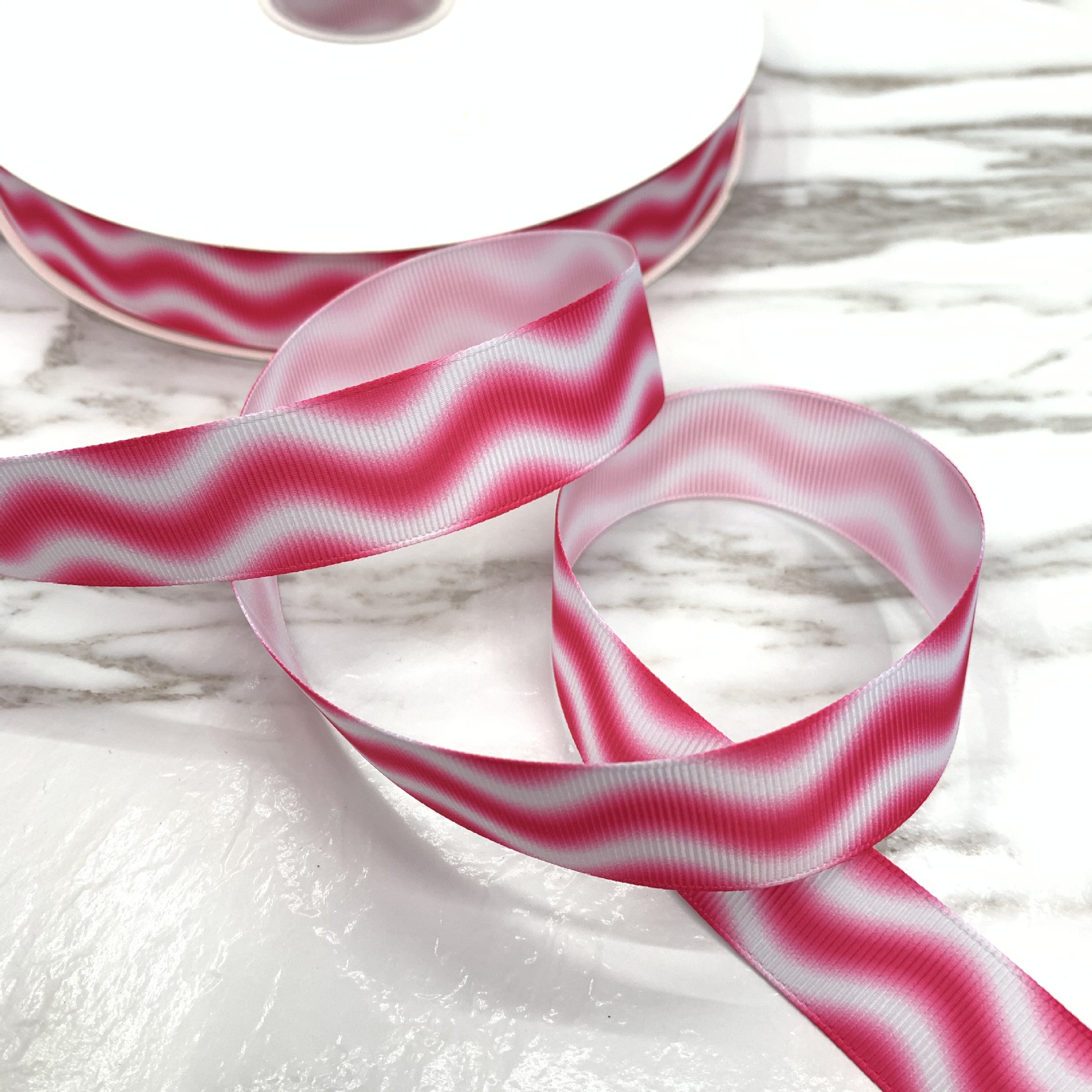 热卖款螺纹彩虹丝带 热转印罗纹彩带饰品 礼品蛋糕烘焙包装织带