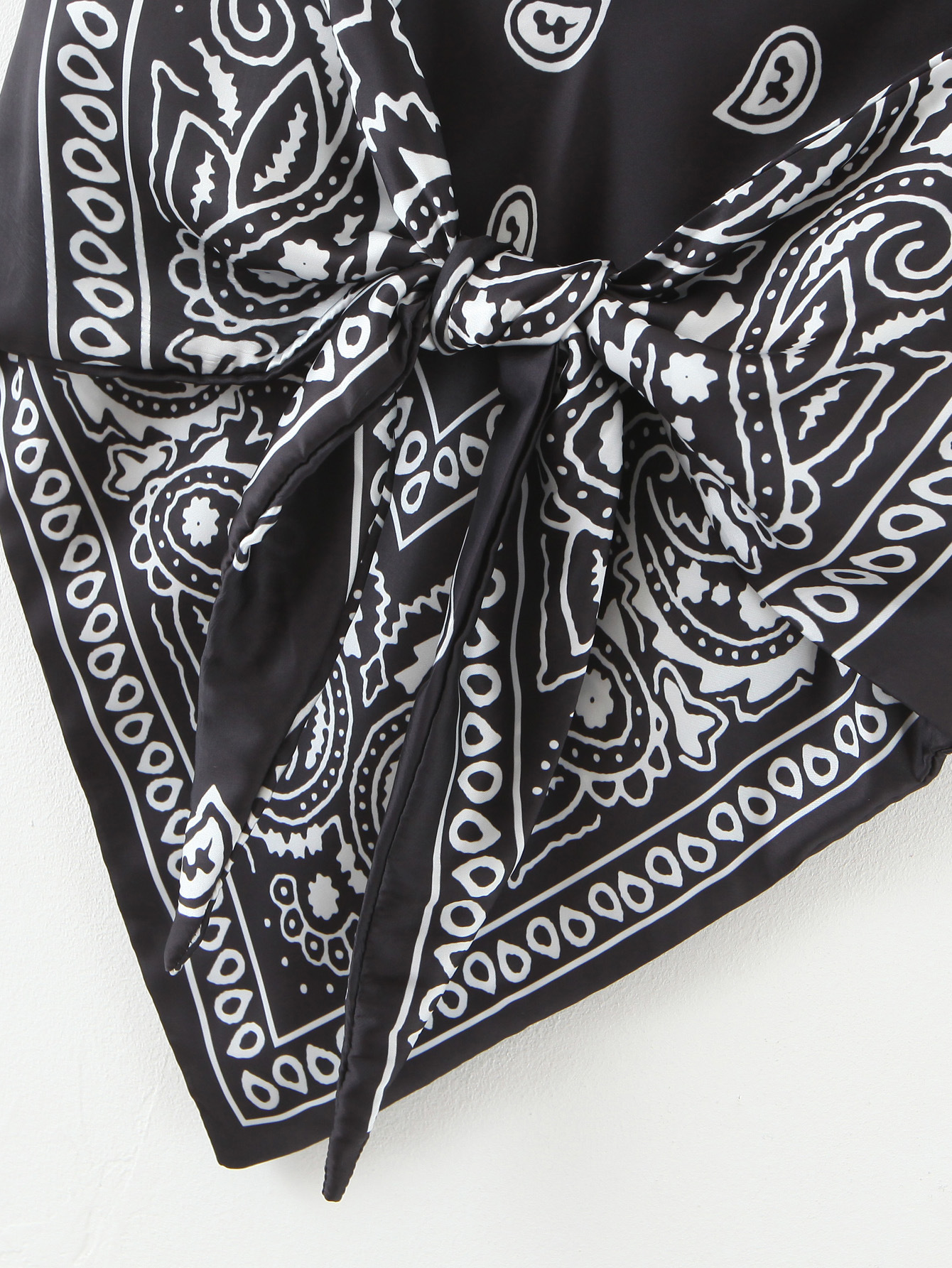 批发2020夏新品欧美风女装腰果花黑色小吊带