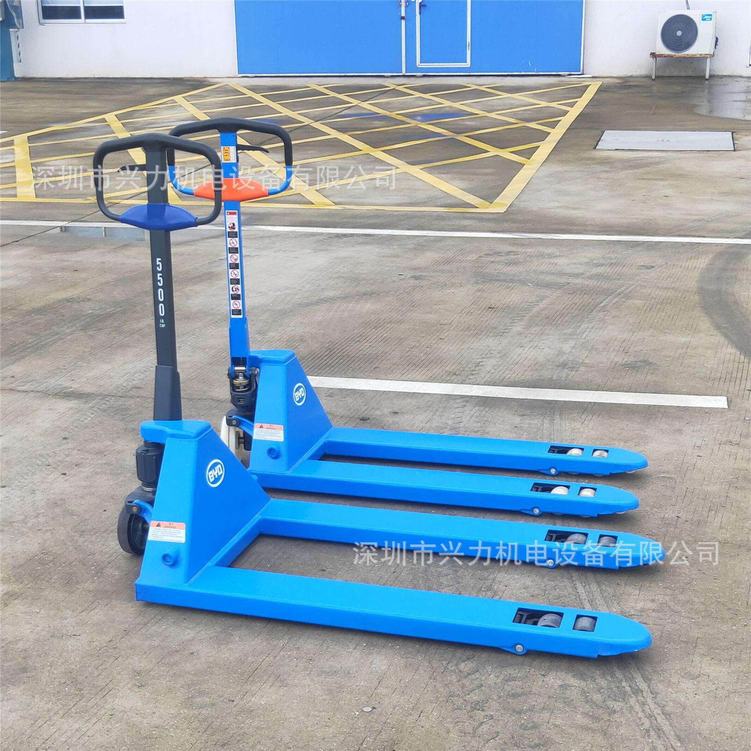 szhoular比亚迪4吨手动搬运车手动拖板车液压手拉叉车byd托盘车