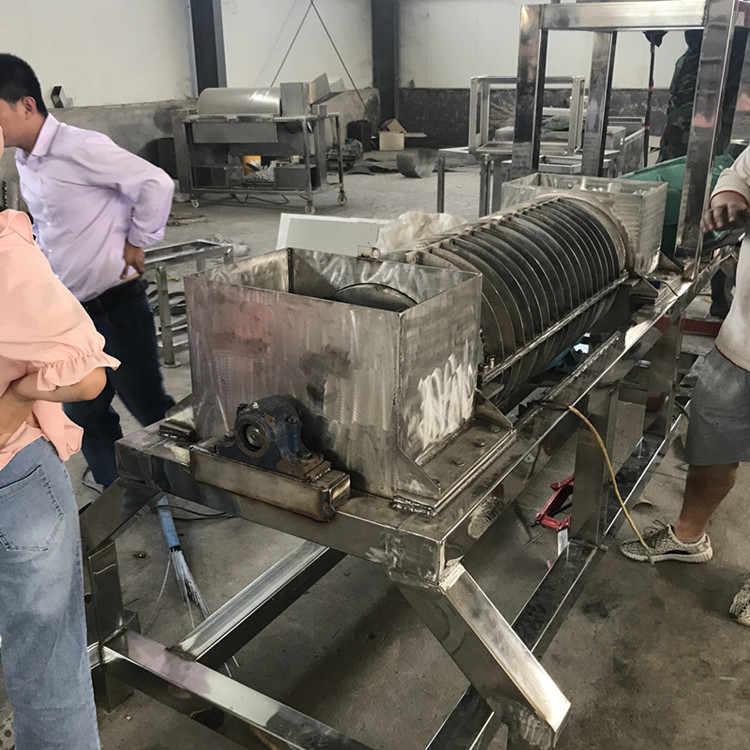 新疆和田 大枣葡萄去核打浆机 果浆输送泵 不锈钢葡萄榨汁机