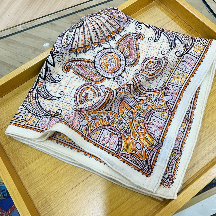 经典佩斯利意大利腰果花经典配色140cm丝羊绒大方巾秋冬保暖围巾