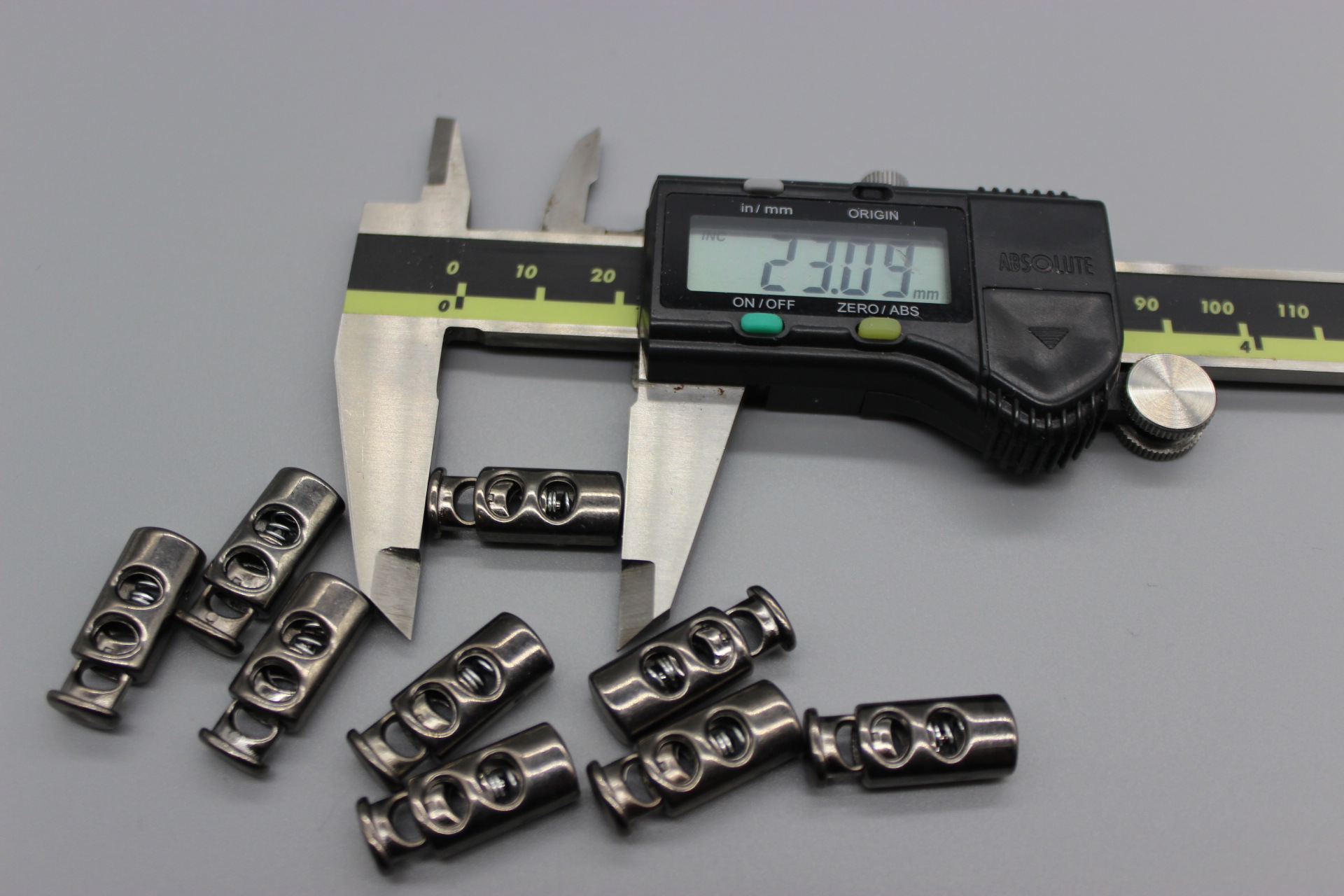 跨境uv弹簧扣猪鼻抽绳卡扣可调节拉绳松紧扣子现货