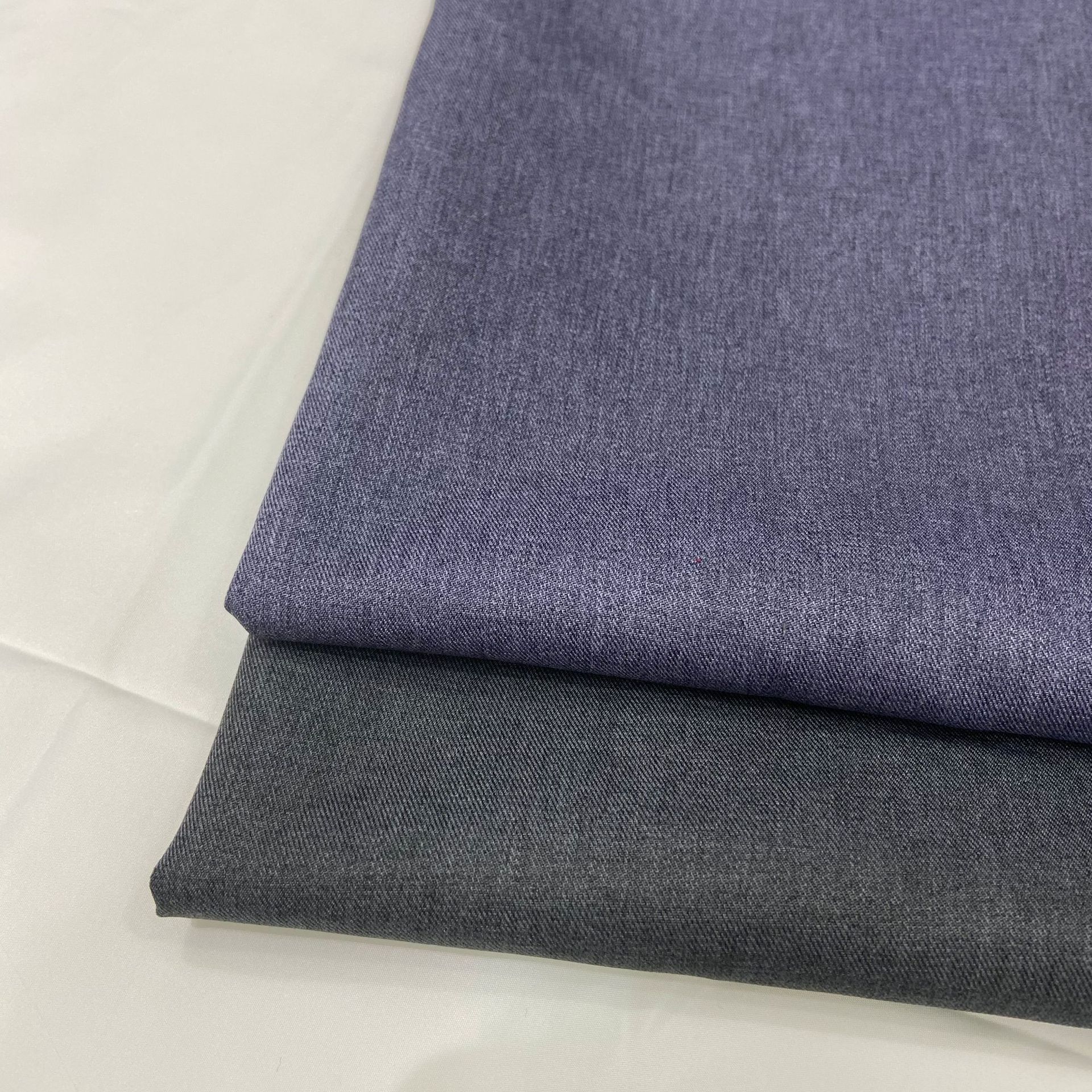 现货 斜纹阳离子面料 保洁服工作服工装面料 西装套装外套布料